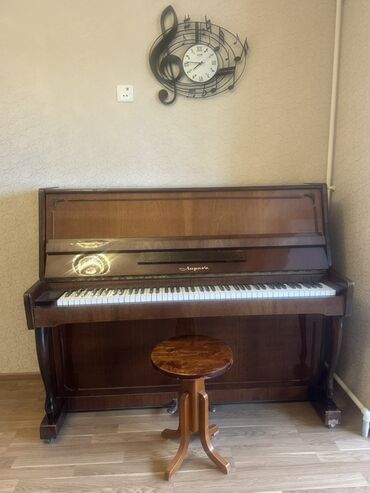 Midi-klaviaturalar: Piano, Akustik
