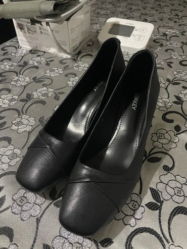 garda shoes: Туфли, Размер: 38, цвет - Черный, Новый