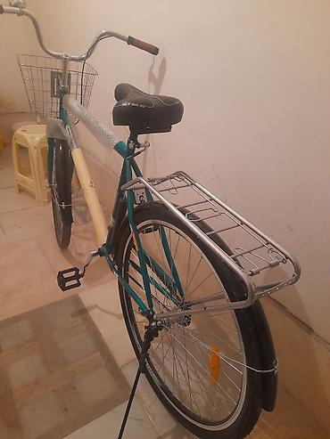 velo 28: Şəhər/krüizer tipli velosiped – Stels Pilot Xüsusiyyətlər: - Rəng — 2