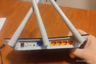 planşet üçün klaviatura: TP-Link Archer C20 (AC750) ikizolaqlı Wi‑Fi router - Model: Archer