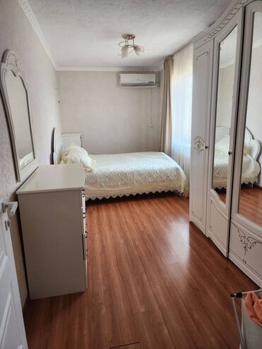 продаю квартиру 4 мкр: 3 комнаты, 64 м², 104 серия, 4 этаж, Дизайнерский ремонт