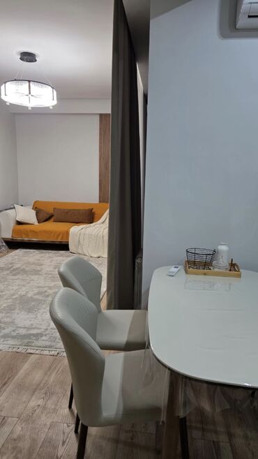 Долгосрочная аренда квартир: 3 комнаты, Агентство недвижимости, Без подселения, С мебелью полностью — 4