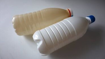 Скупка картона, макулатуры: Продаем белые пластиковые бутылки для переработки