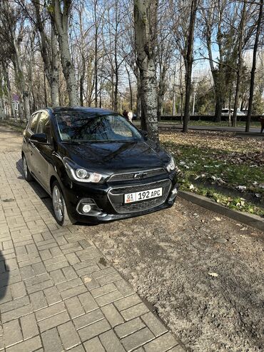 жугили машина: Chevrolet Spark: 2017 г., 1 л, Автомат, Бензин, Хэтчбэк