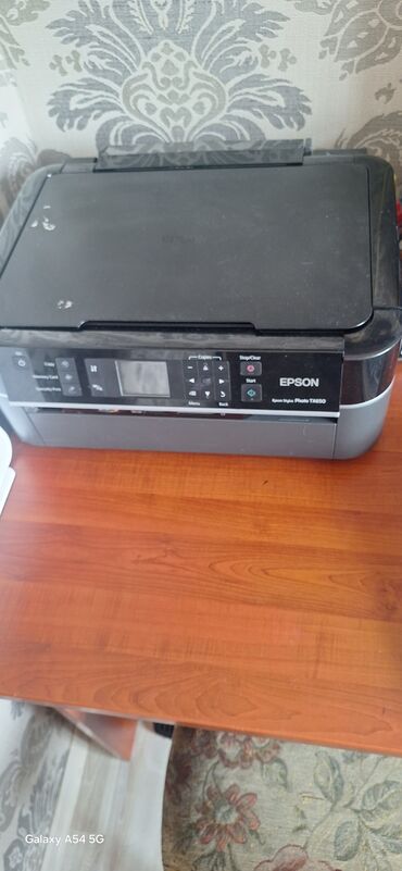 Masaüstü kompüterlər və iş stansiyaları: Epson TX650
photo print,scaner,copy