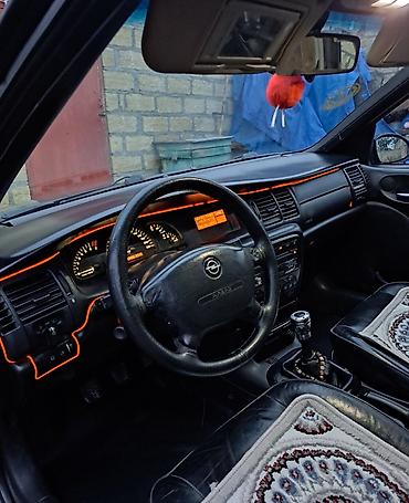 qaz 53 senedi: Opel Vectra: 2 l | 2000 il 175000 km Sedan — 10
