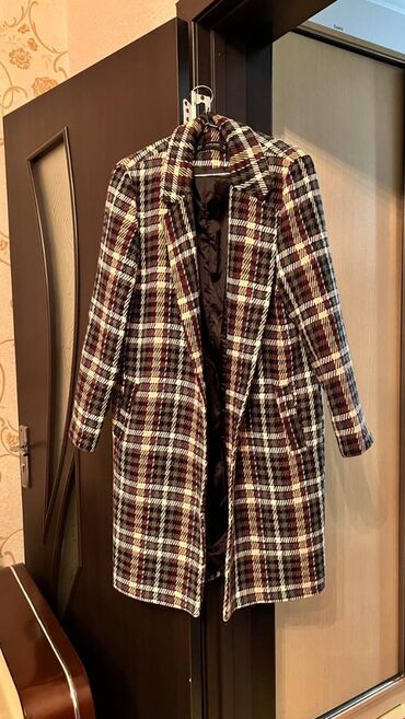 купить кепку в баку: Turkiye istehsali tezedir razmer 38-44. 
Qiymət 30 azn