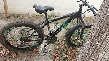 matorlu velosibed: 1 ci velosiped( 24 lükdü rəng qara yaşıl velo strim malıdı tək problem — 2