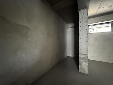 пл: Сдаю Помещение целиком: 130 м², В жилом комплексе — 7
