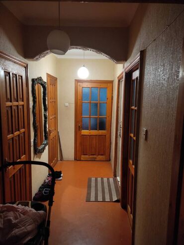 Uzunmüddətli kirayə mənzillər: Xətai rayonu,Əhmədli qəsəbəsi.Diaqnoz tibb mərkəzinin yanında,9 — 5