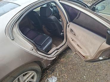 Другие детали салона: Автозапчасти салона для седана/купе Chrysler/Dodge конца 1990-х – — 5