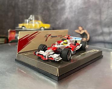 Avtomobil modelləri: Коллекционная модель Panasonic Toyota Racing TF106 Showcar 2006 Pilot — 6