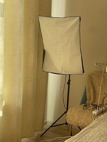 ring light: Студийный софтбокс BOBBY STUDIO на стойке. - Световой модификатор — 4