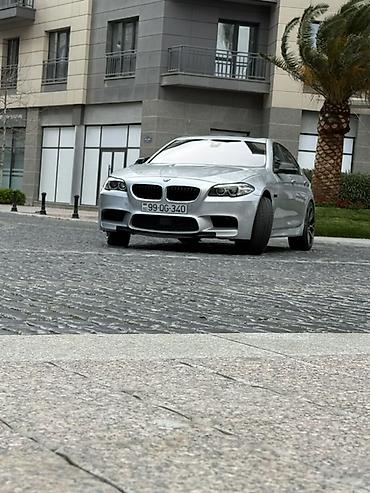 BMW: Böyük manitor Boyük gozik 4 knopkadan ibaratdi Head up (elektron — 19