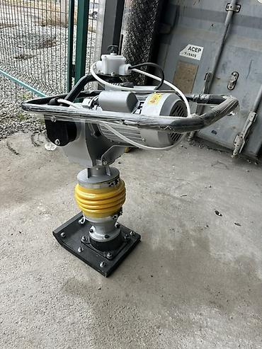 Компрессоры: Компрессор Для покраски, Электрический, Поршневой, Новый — 22