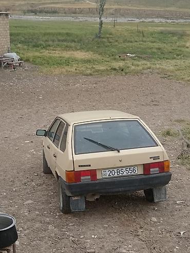 VAZ (LADA): Model: VAZ-2109 (LADA Samara), 5 qapılı hetçbek Rəng: krem/bej — 4