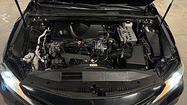 2 8: Toyota Camry: 2018 г., 2.5 л, Автомат, Бензин, Седан — 7