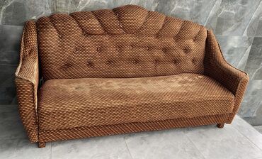 Divanlar: Divan, İşlənmiş, Açılmayan, Bazasız, Çatdırılma yoxdur