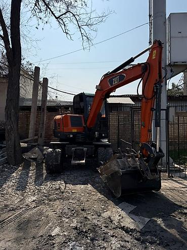 Экскаваторы: Экскаватор, 2020 г., Колесный — 7