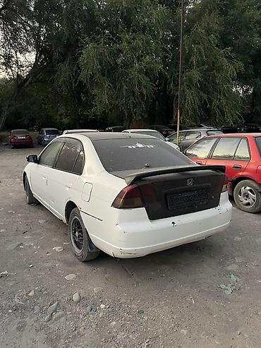 type r: Honda Civic: 2001 г., Седан — 4