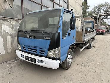 Isuzu NQR бортовой грузовик - Кабина: двухдверная, широкий обзор