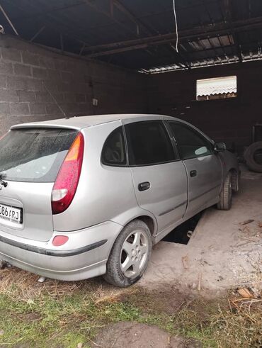 Nissan: Nissan Almera Tino: 2000 г., 2.2 л, Механика, Дизель, Универсал