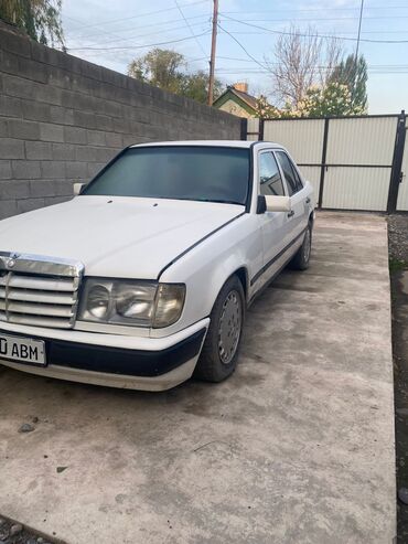 етор: Mercedes-Benz E 200: 1986 г., 2 л, Механика, Бензин, Седан
