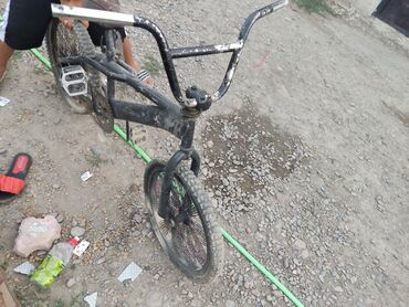 ferrari ff в Кыргызстан | СУМКИ: Велосипеды