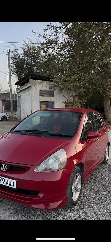 мерс 210 е класс: Honda Fit: 2005 г., Хэтчбэк — 2