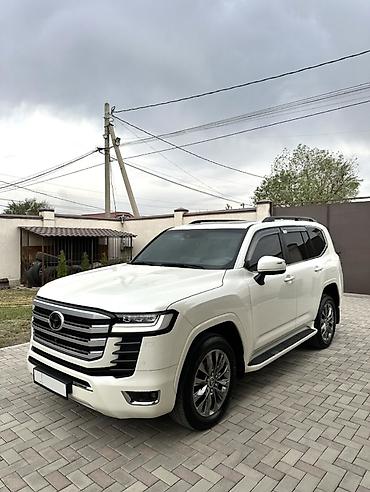 lend cruizer: Toyota Land Cruiser: 2022 г., 3.5 л, Автомат, Бензин, Внедорожник — 3