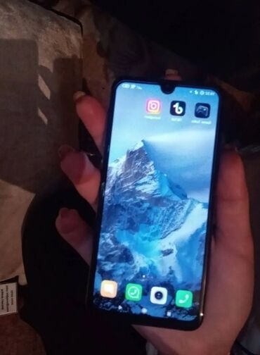Xiaomi: Xiaomi Mi 9 SE, 64 GB, rəng - Qara, 
 Zəmanət, Sensor, Barmaq izi