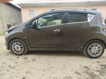 разбитые авто: Chevrolet Spark: 2010 г., 1 л, Автомат, Бензин, Хэтчбэк — 4