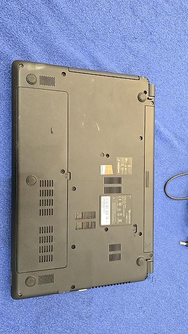 Другие бренды ноутбука: Packard Bell EasyNote (15.6") - Экран 15.6", широкоформатный, матрица — 7