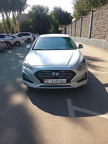 купить santa fe: Hyundai Sonata: 2019 г., 2 л, Автомат, Газ, Седан — 2
