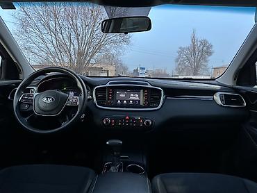 Kia: Kia Sorento: 2018 г., 2.4 л, Автомат, Бензин, Кроссовер at lalafo.kg — 7 Kia: Kia Sorento: 2018 г., 2.4 л, Автомат, Бензин, Кроссовер — 7