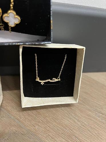 Наборы украшений: Набор украшений: браслеты и подвески. цена 350 за цепочки И — 8