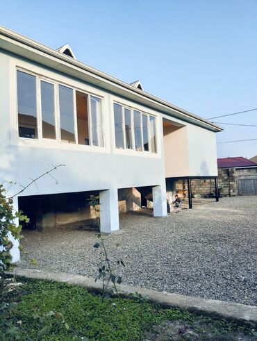 binədə evlərin satışı: 4 otaqlı, 220 kv. m, Kredit yoxdur, Yeni təmirli
