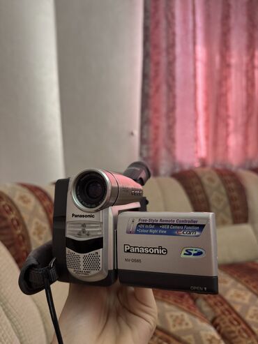 panasonic видеокамера: Видео и Фото камера Panasonic NV-DS65 камера поддерживает и кассеты и