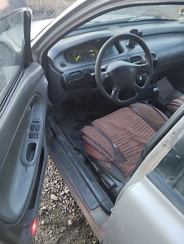mazda 2000: Mazda Cronos: 1993 г., 1.8 л, Механика, Бензин, Хэтчбэк — 3