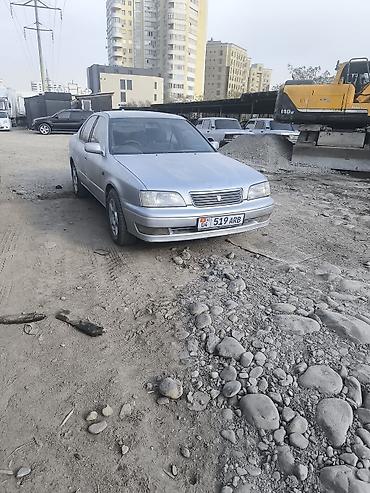 легковые автомобили с двумя баками: Toyota Camry: 1997 г., 1.8 л, Автомат — 1