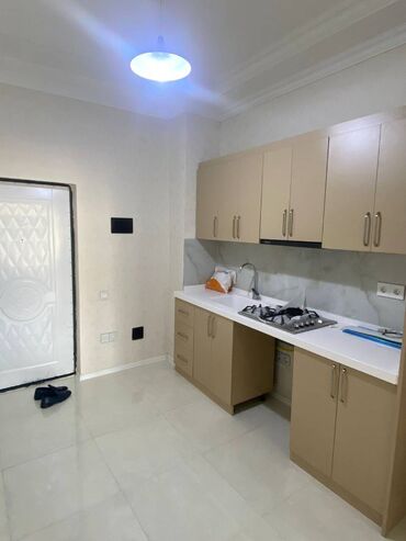 Uzunmüddətli kirayə mənzillər: Mənzil kirayə verilir, Mətbəx mebeli var. Əşyasızdı, 66 kv, 2 otaq — 5