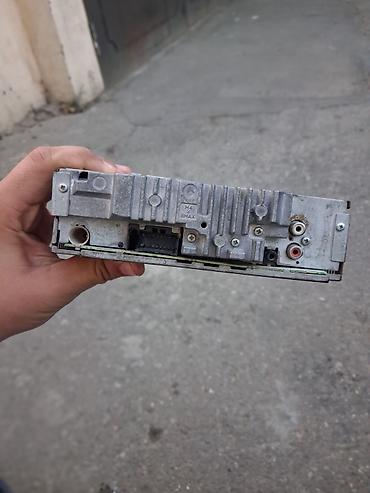 vidyo maqintafon: Pioneer DEH-2250UB avtomobil maqnitofonu maqintafon gorundyu kimidi — 1