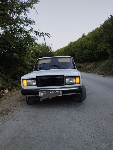 distillə olunmuş su satışı: VAZ (LADA) 2107: 1.3 l | 1996 il | 20000 km Sedan