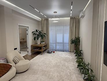 сдаю квартиру мкр аламедин 1: 5 комнат, 200 м², 5 соток, Ленинское, Собственник — 9