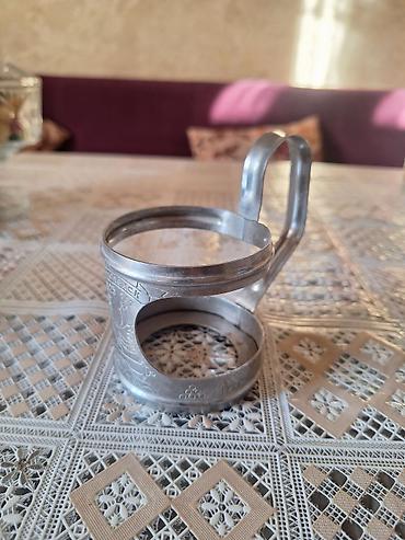 generator aksa: Sovet dövrünə aid metal stəkanaltı (podstakannik) - Material — 1