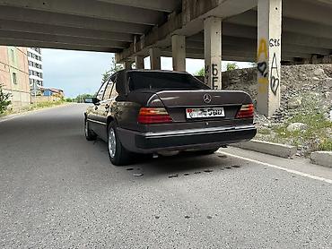 mersedes 124: Mercedes-Benz W124: 1991 г., 3.2 л, Автомат, Бензин, Седан — 6