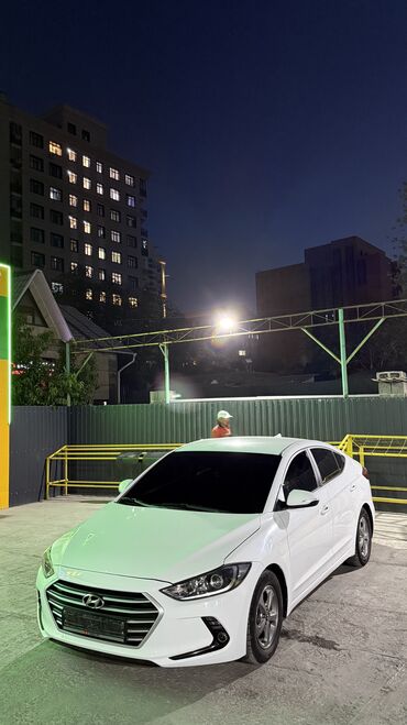 Hyundai: Hyundai Avante: 2018 г., 1.6 л, Автомат, Бензин, Седан