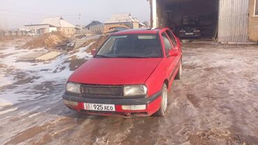 обмен на аутбек: Volkswagen Vento: 1992 г., 1.8 л, Механика, Бензин, Седан