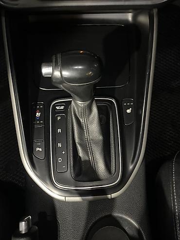 kia carens: Kia Carens: 2017 г., 1.7 л, Дизель — 9