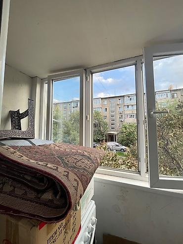 королевский: 2 комнаты, 46 м², Дордой Плаза ТРЦ 104 серия, 2 этаж, Косметический ремонт — 4